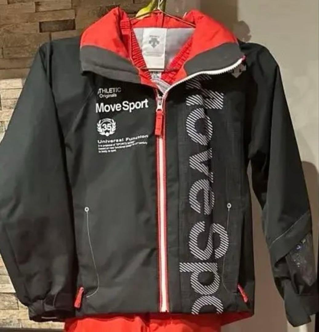 ★美品★ DESCENT MoveSport スキーウェア上下セット 子ども用