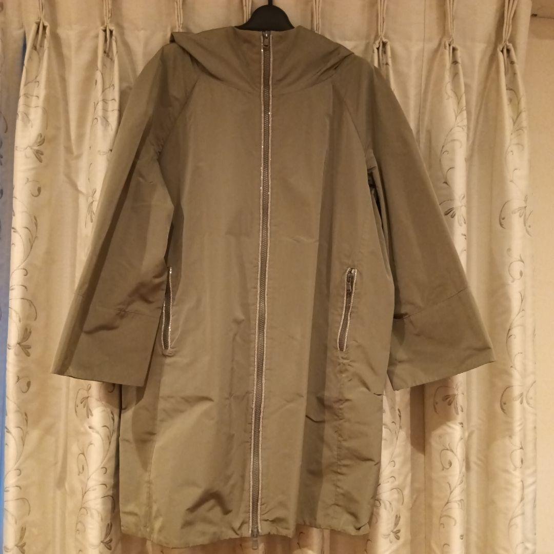 BRUNELLO　CUCINELLIオリーブ色 フード付きロングコート