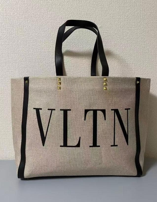 VALENTINO VLTN キャンバストートバッグ ベージュ ブラック